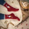 Wrendale Socken "Christmas Scarves" (Gr. 36-41)